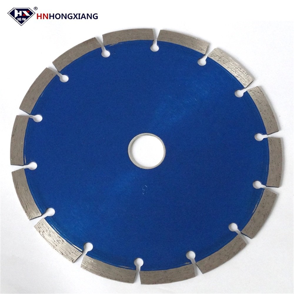 Diamond Grit For Saw Blades And Core Drills
